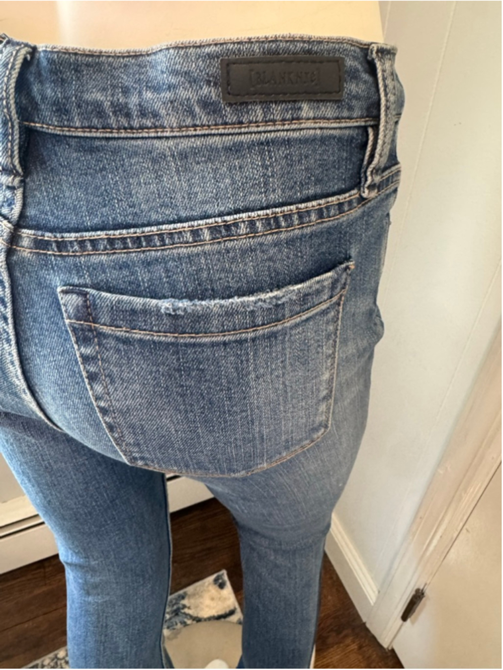 Blank NYC | The Madison Crop High-Rise Denim in Gnarly | Size 26 - Picture 9 of 11